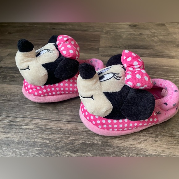 Disney Minnie Mouse Kids Slippers Size 9-10 - Picture 2 of 6